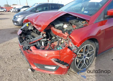 2018 Ford Focus Sel z USA, uszkodzony, nr VIN 1FADP3H28JL259121